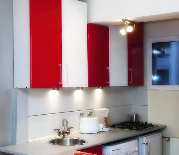 Bucharestby * Bucarest