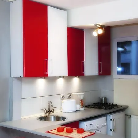 Bucharestby * Bucarest